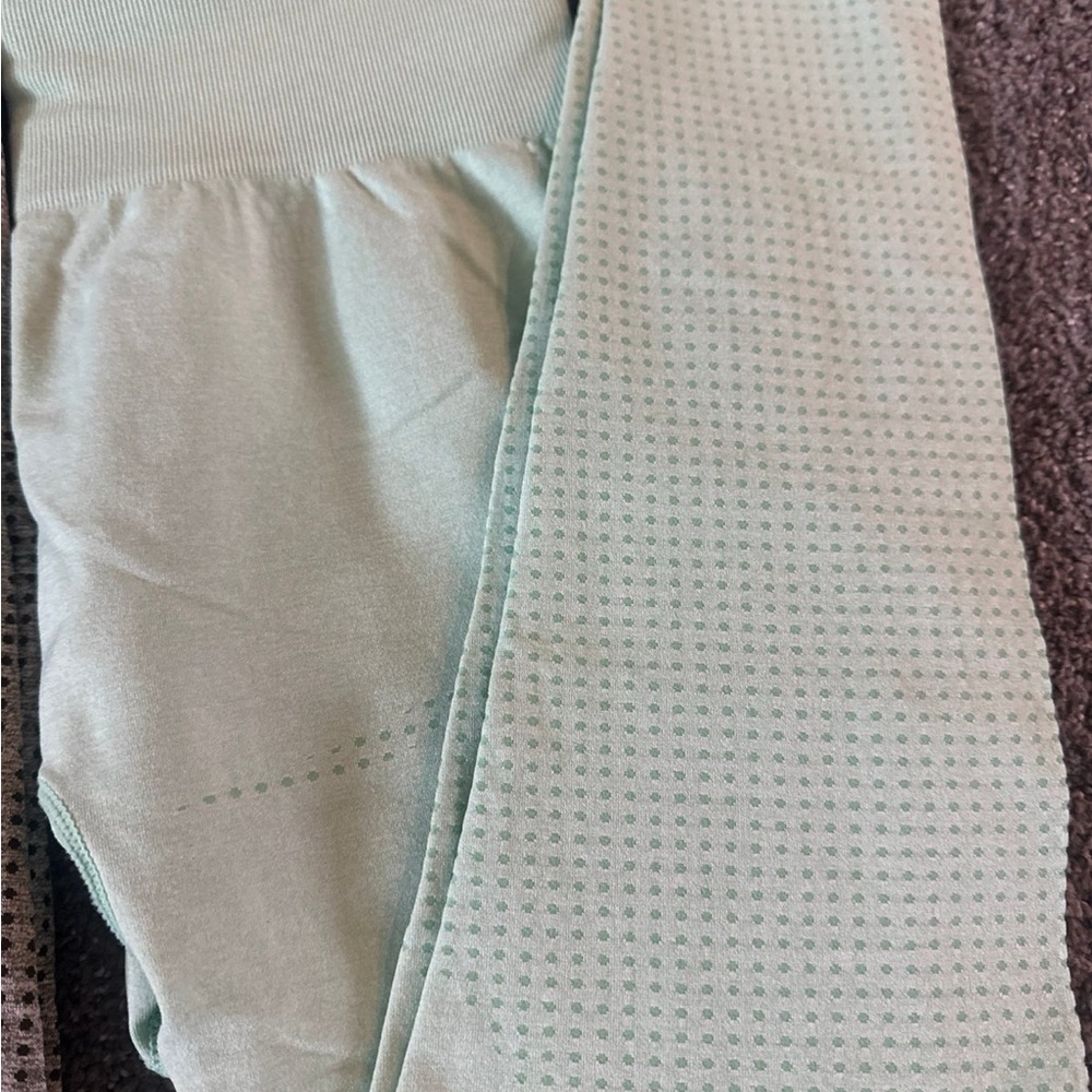 Workout Leggings Bundle - image 3